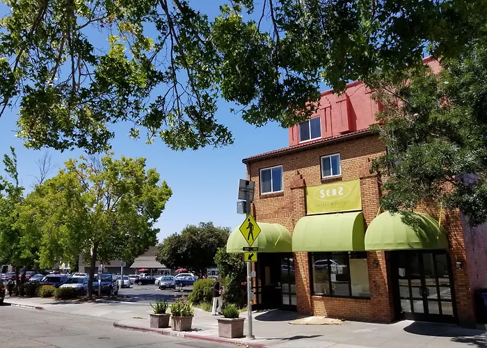 Sens & Vanne Bistro Berkeley