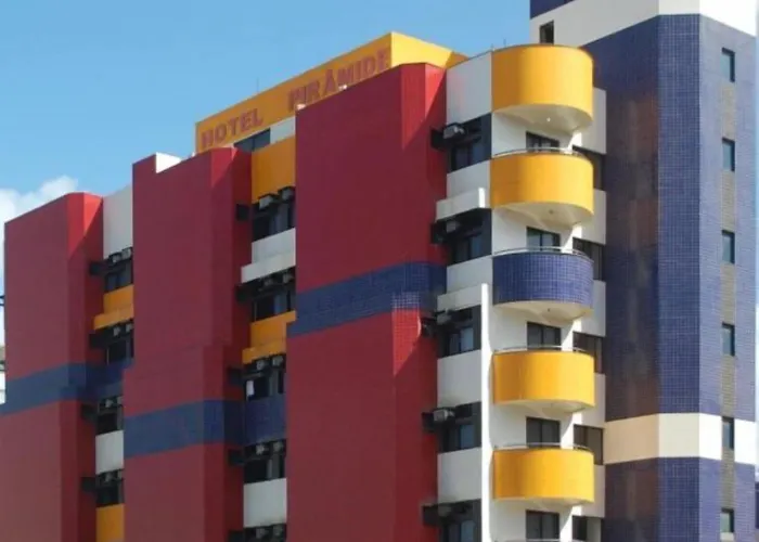 Hotel de praia: Hotel Piramide Pituba - Rua Pernambuco