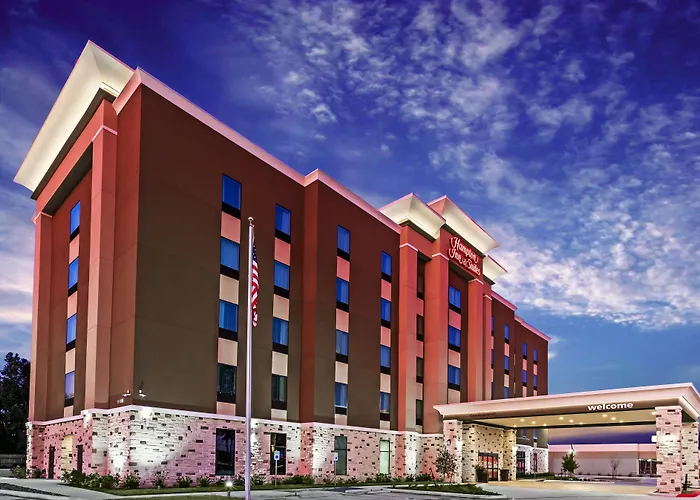 Pet Friendly hotel: Hampton Inn & Suites Houston/Atascocita, Tx