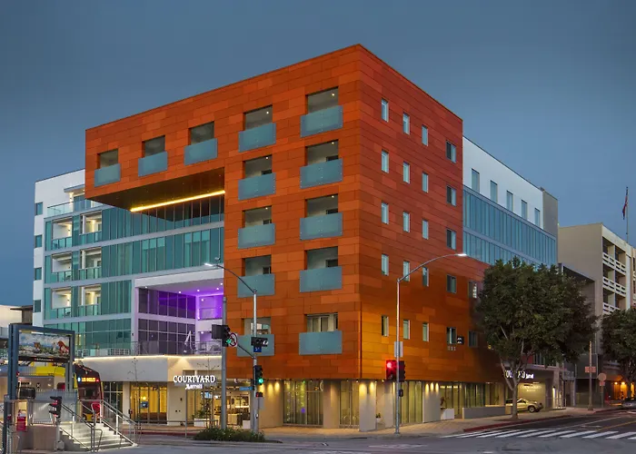 Strandhotel: Courtyard By Marriott Santa Monica