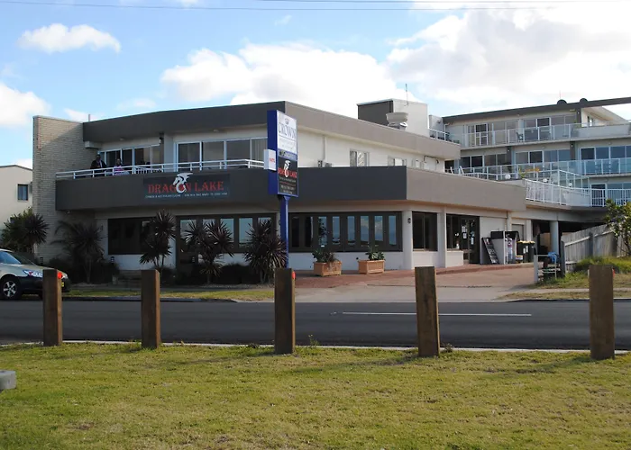 Crown Apartments