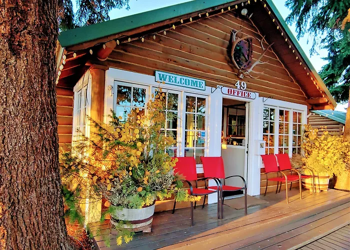 Vacation home: Log Cabin Motel