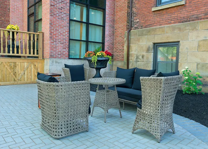 Sydney Boutique Inn & Suites