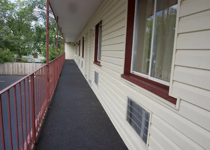 Passport Inn Niagara Falls