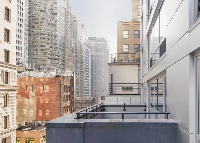 Hotel familiare: Courtyard By Marriott New York World Trade Center Area