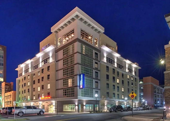 Hilton Garden Inn Downtown