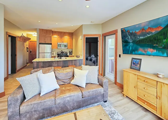 Apartments Timberline Lodges By Fernie Lodging Co
