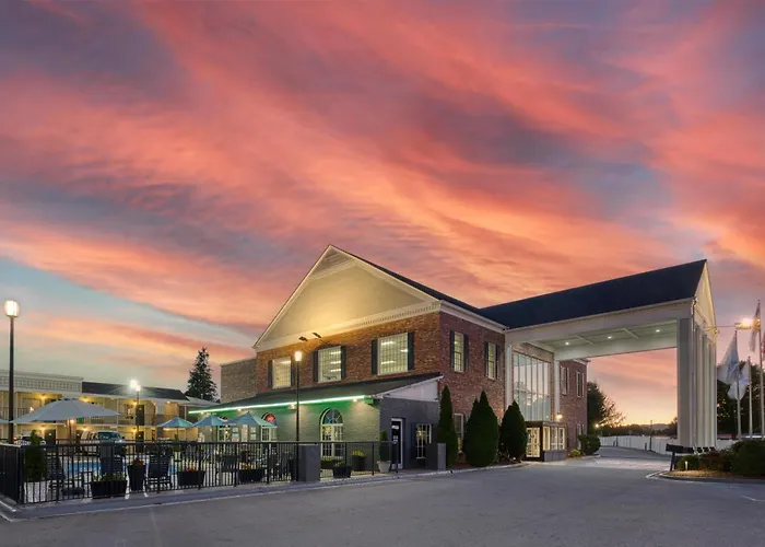 Best Western Hendersonville Inn