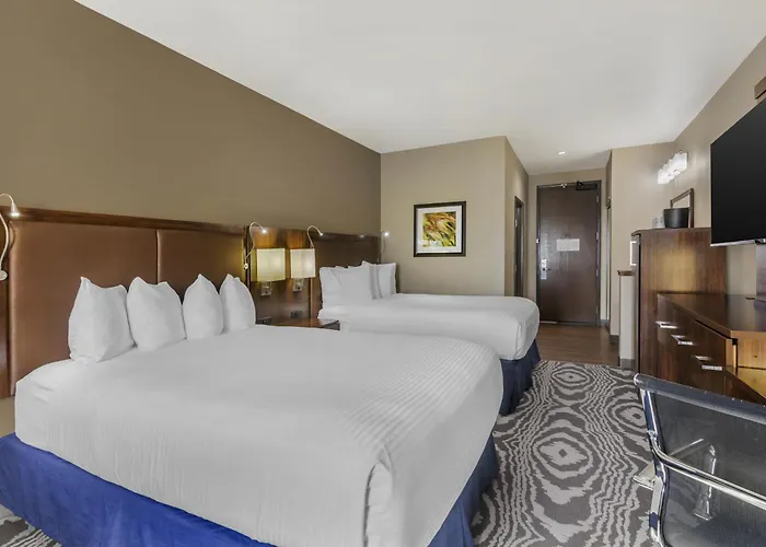 Best Western Plus & Suites