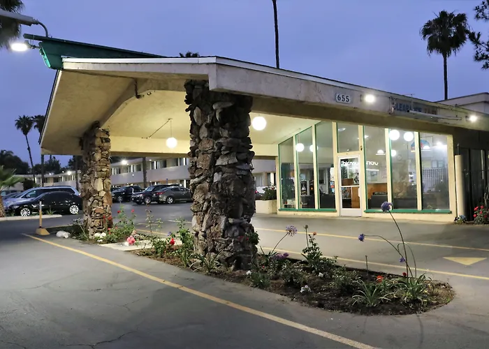 Valli Hi Motel
