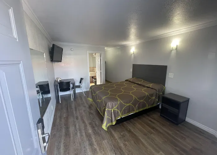 Seaway Motel