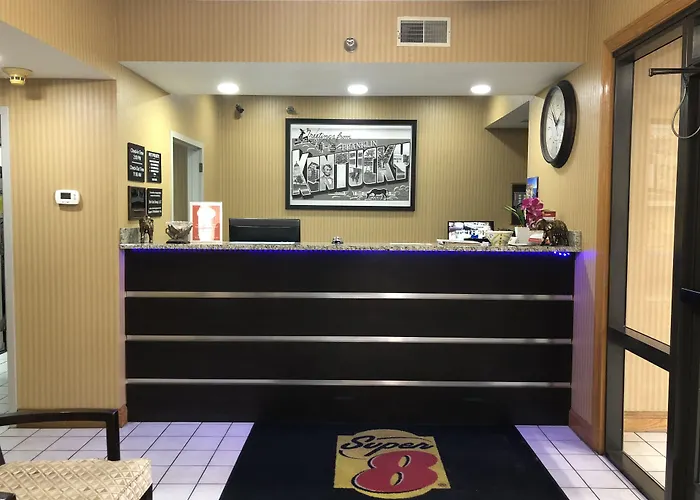 Pet Friendly hotel: Super 8 By Wyndham Franklin Hwy 31
