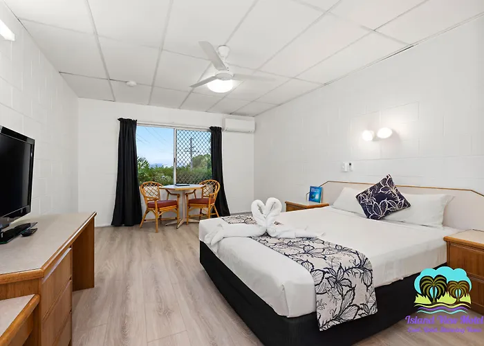 Island View Motel