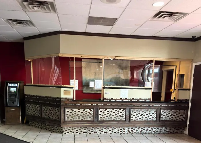 Family Hotel: Broadway Inn & Suites Okc