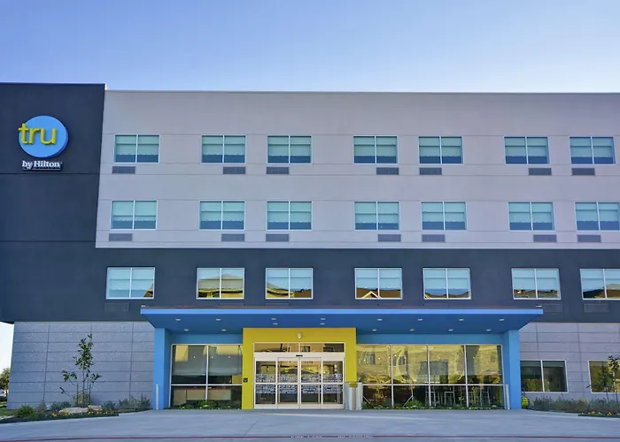 Family Friendly Hotels Tru By Hilton Fort Worth Fossil Creek