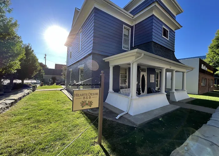 Resort: Heart'S Desire Inn