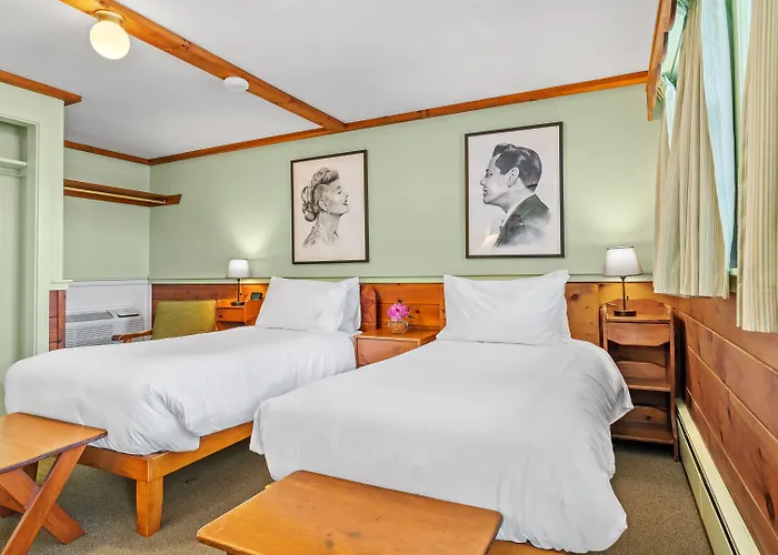 Cheap hotels Mid-Town