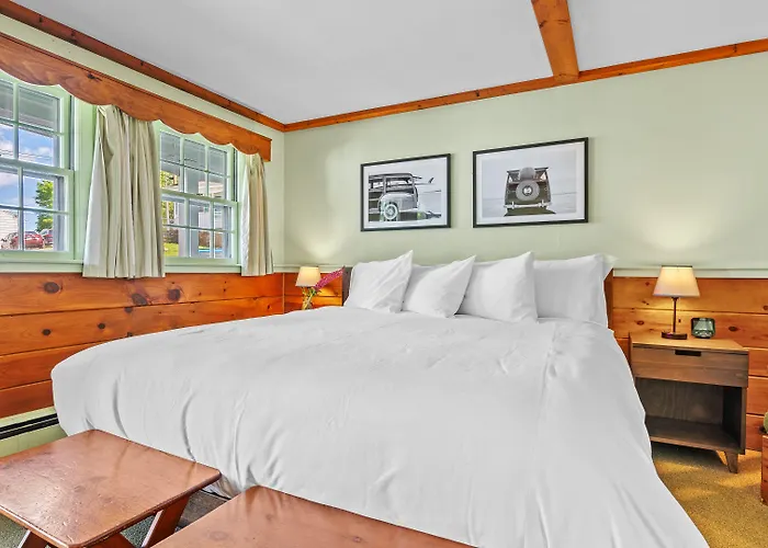 Cheap hotels Mid-Town