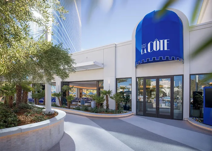 Fontainebleau Las Vegas, Michelin Key Award Hotel