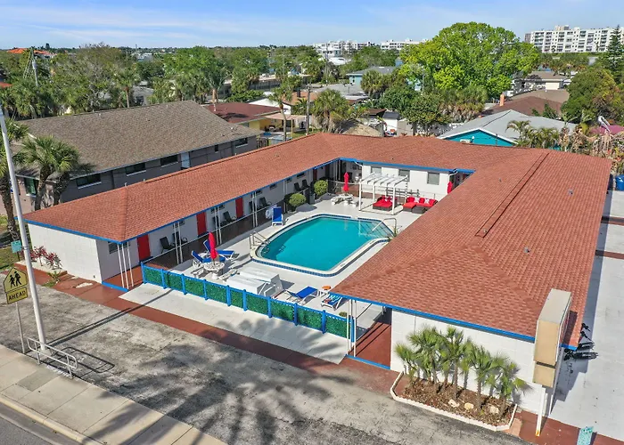 Sun Island Motel