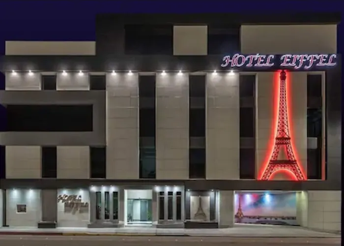 Cheap hotel: Hotel Eiffel