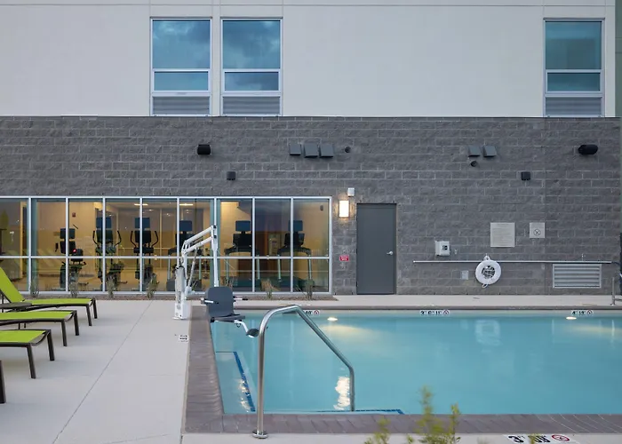 Hotel near Springhill Suites By Marriott Tucson At The Bridges