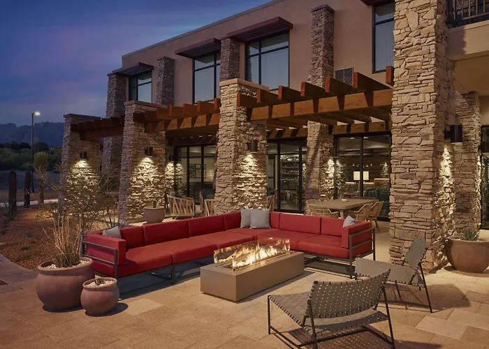 Hotels With Four Stars Eddy Tucson, Tapestry Collection By Hilton