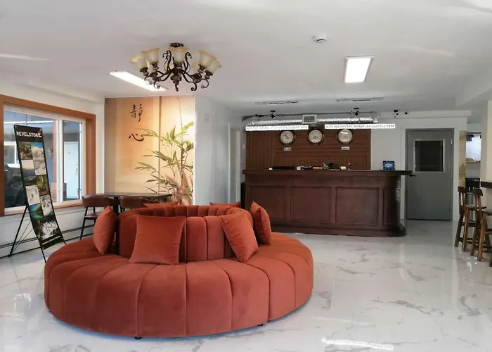 Alpine Inn&Suites