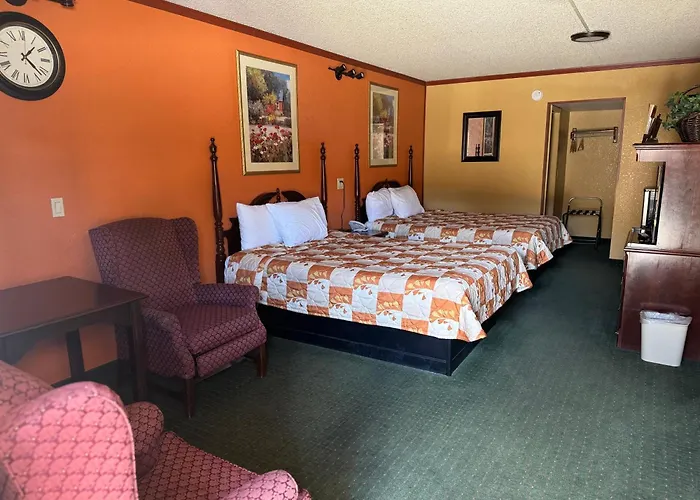 Cheap hotel: The Kc Motel Show Low