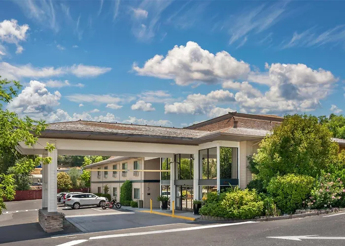 Best Western Plus Sonora Oaks And Conference Center