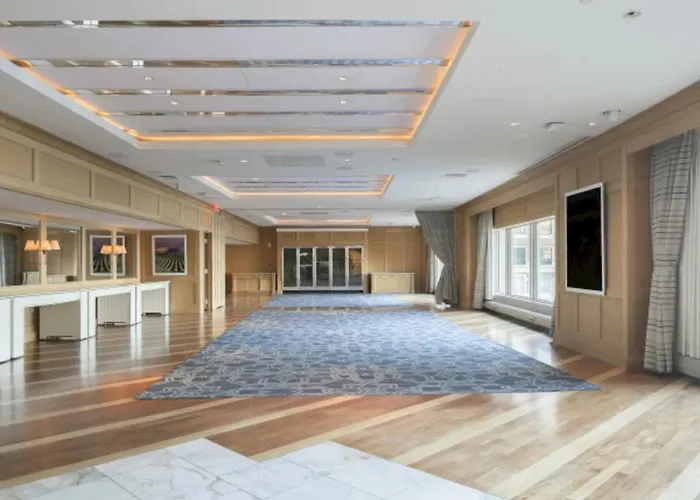 Boston Harbor Hotel