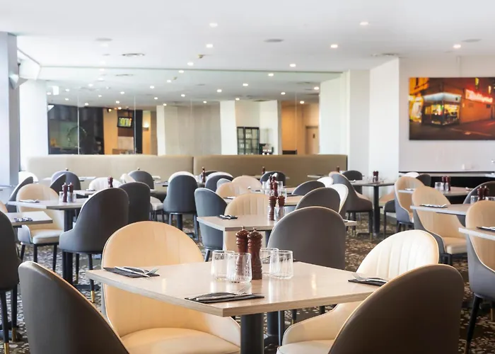  Holiday Inn Melbourne Airport By Ihg