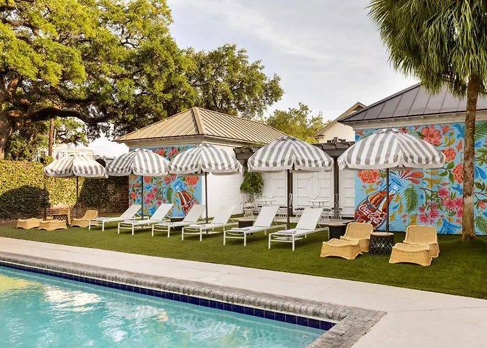 Beach hotel: Kimpton Brice Hotel By Ihg