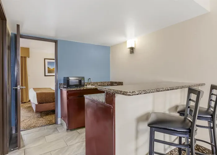 Best Western Innsuites Tucson Foothills & Suites