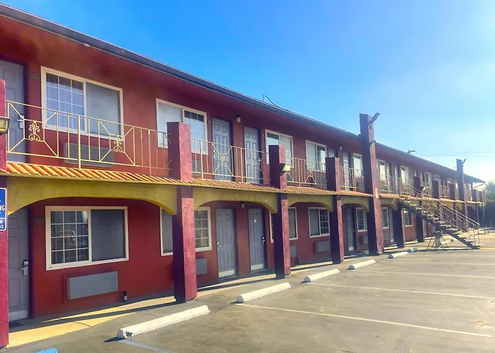Sunstar Inn Los Banos Near I-5