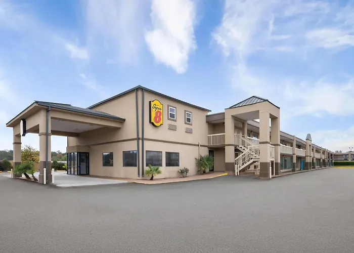 Super 8 By Wyndham Macon West