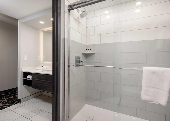 B&B only: Stonecroft Inn