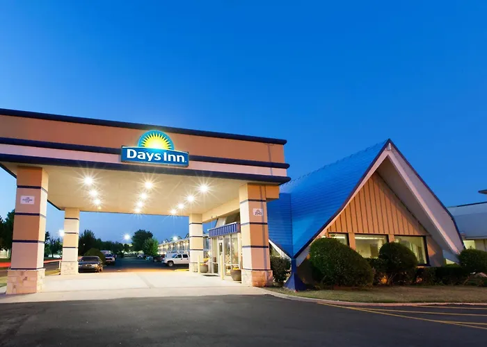 Hotels with a view Days Inn By Wyndham Norman