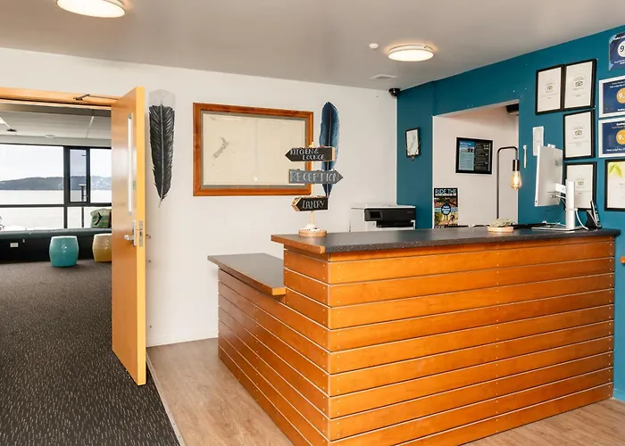 Haka House Bay Of Islands