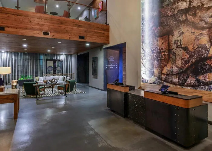 Luxury hotel only: Renaissance Allentown Hotel
