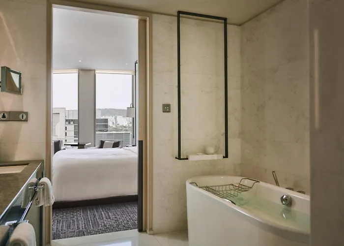 Golf Hotel: Four Seasons Hotel Seoul