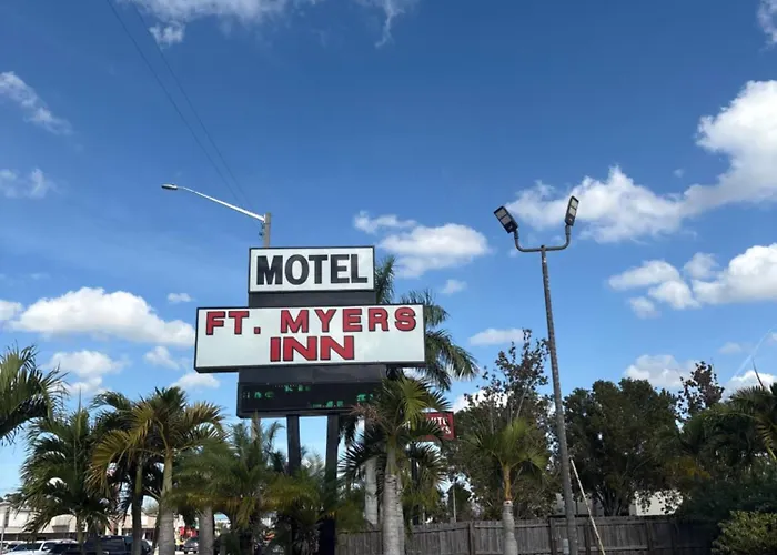 Fort Myers Inn