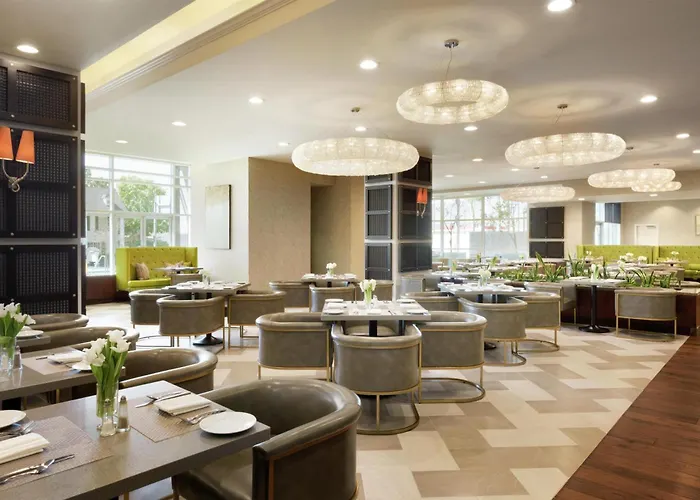 Embassy Suites Los Angeles