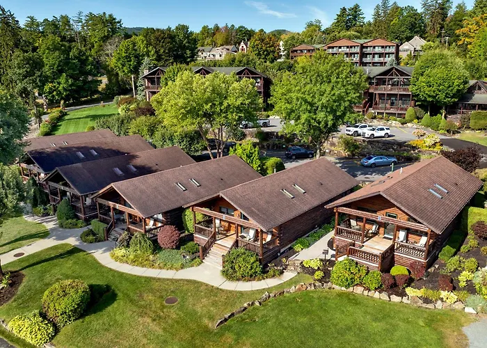 Lodges At Cresthaven