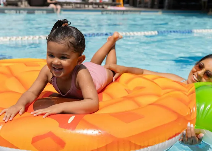 Sheraton Centre Toronto Hotel