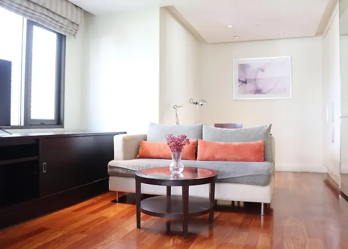 The Quarter Saladaeng By Uhg