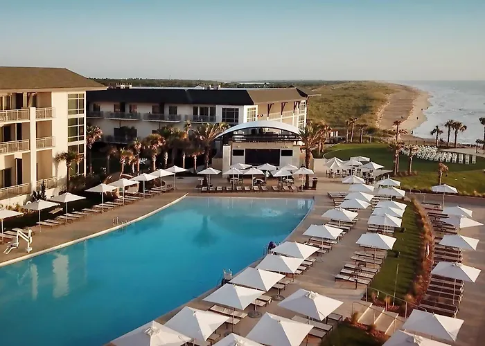 Jacuzzi hotel: Embassy Suites St Augustine Beach Oceanfront Resort