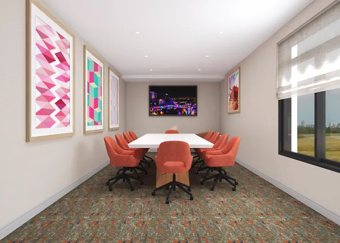 Boutique hotel only: Pace Hotel Addison