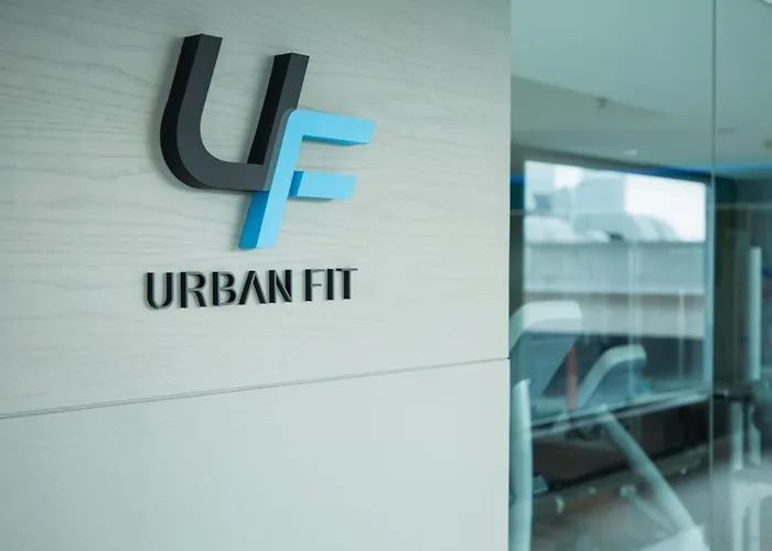 The Quarter Hualamphong By Uhg