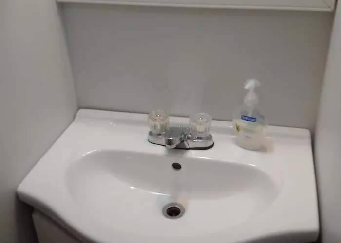 Cheap hotel: Jasper Way Inn Resort & Campground